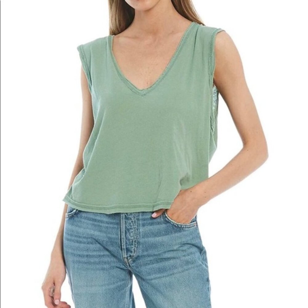 Free People Dreamy V-Neck Tank Top - Large